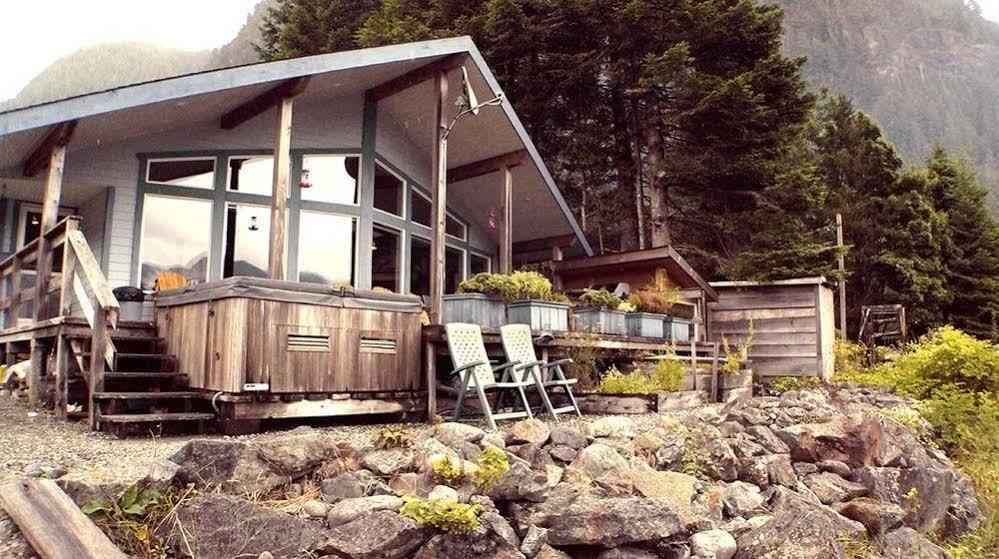 Reel Obsession Fishing Lodge Vancouver Island All Inclusive Zeballos Exterior foto